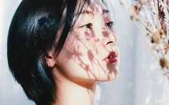 老师迈开腿让尝尝你的草莓作文